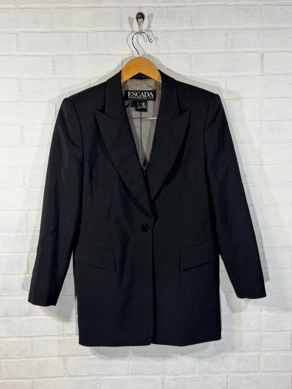 Gorgeous Escada Wool Mohair Black and Gray Pinstripe Skirt Suit Set